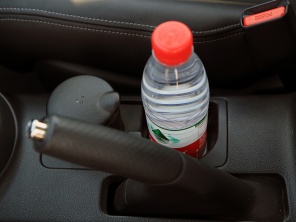 東風風度2015款MX6