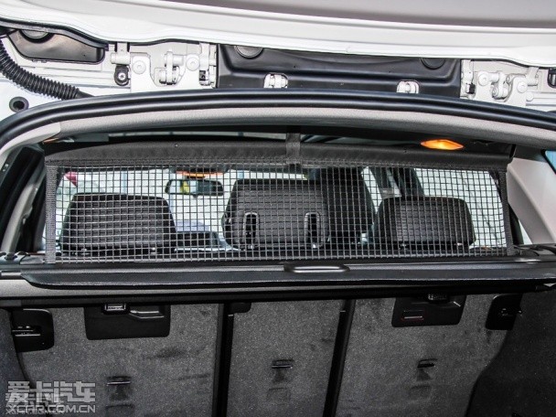 寶馬3系旅行版對比沃爾沃V60