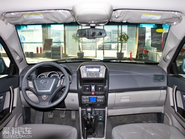 非承載式車(chē)身