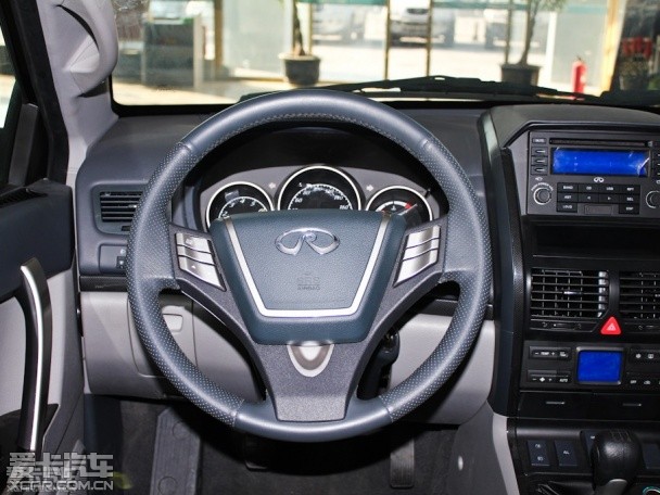 非承載式車(chē)身