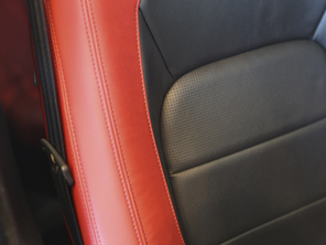 實(shí)拍捷豹XE