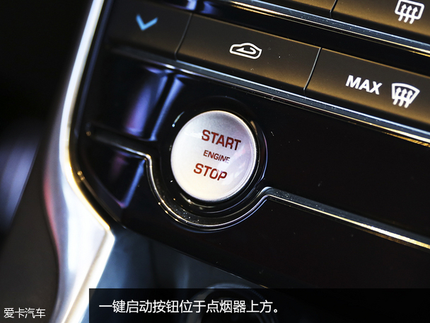 實(shí)拍捷豹XE