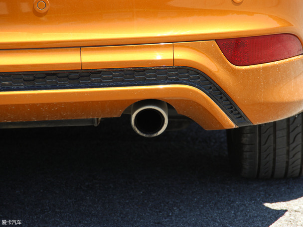 薦1.0T自動(dòng)超能風(fēng)尚型 全新福克斯導(dǎo)購