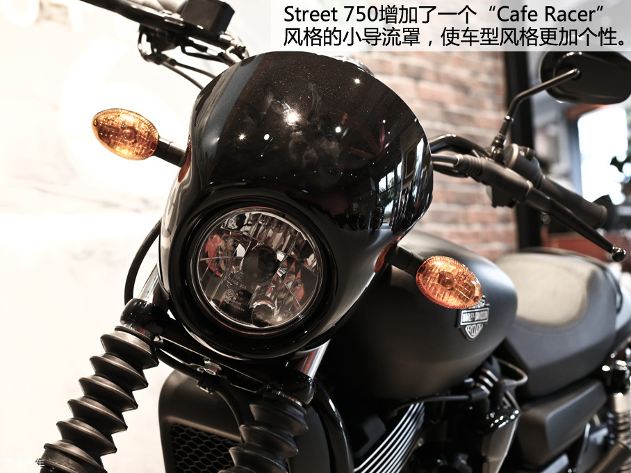 ҹ״άɭ2016Ƴİڶư™Ħг˶883Ӳ˶Forty-Eight™Street®750͵Ľܡ