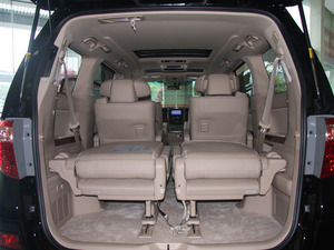 2011款2.4L 豪华版 空间座椅