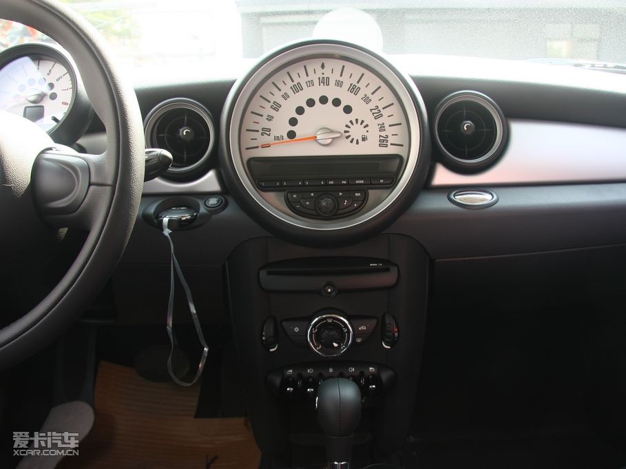 2011MINI CLUBMAN ONE