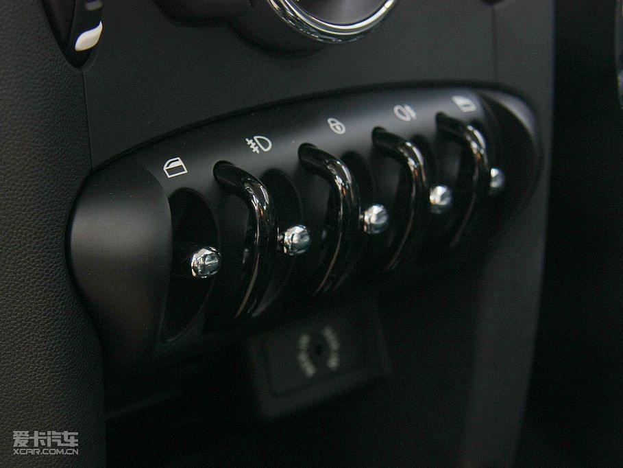 2011MINI CLUBMAN ONE