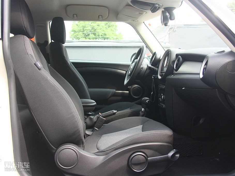 2011MINI CLUBMAN ONE