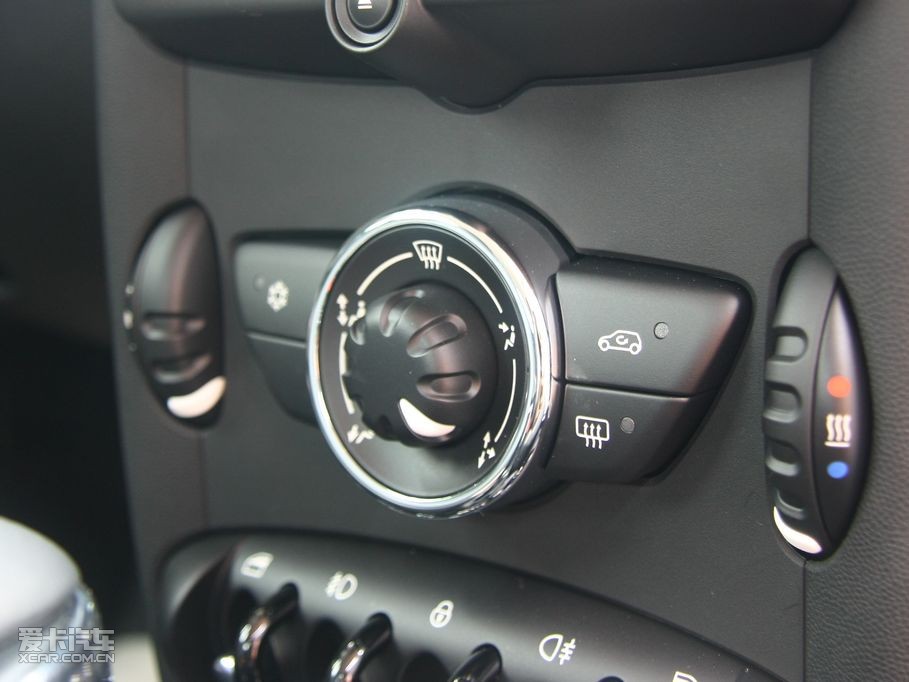 2011MINI CLUBMAN ONE