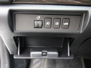 2011(jng)丣(li) g