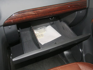2009款2.4L 自动 空间座椅