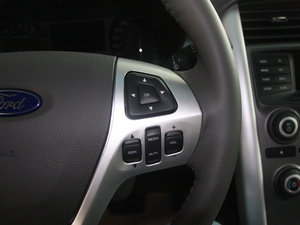 2011款3.5L 精锐天窗版 中控区