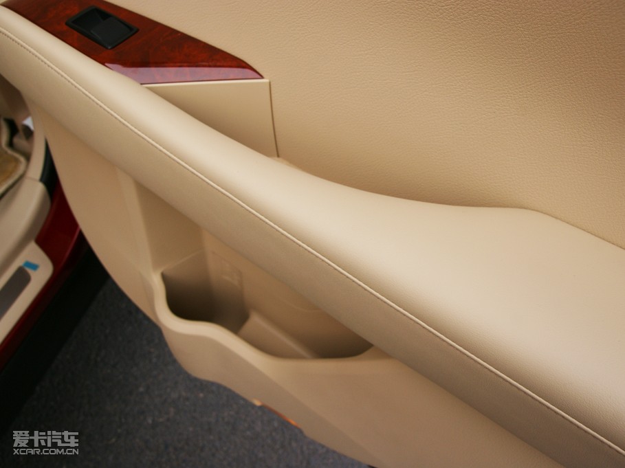 2010���׿��_˹RX 