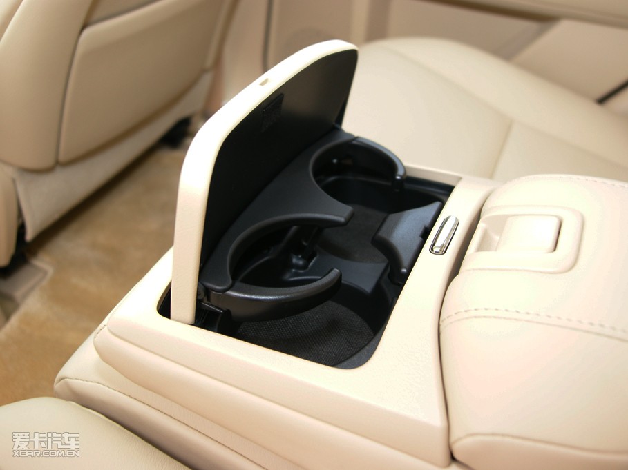 2010���׿��_˹RX 