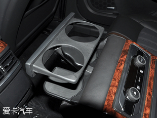 實拍2016款東風A9