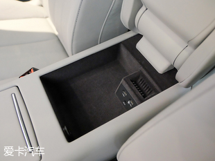 愛卡實拍16款奧迪A6L