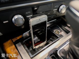愛卡實拍16款奧迪A6L