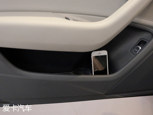 愛卡實拍16款奧迪A6L