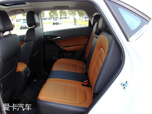 實(shí)拍2016款名爵銳騰手動(dòng)超值版