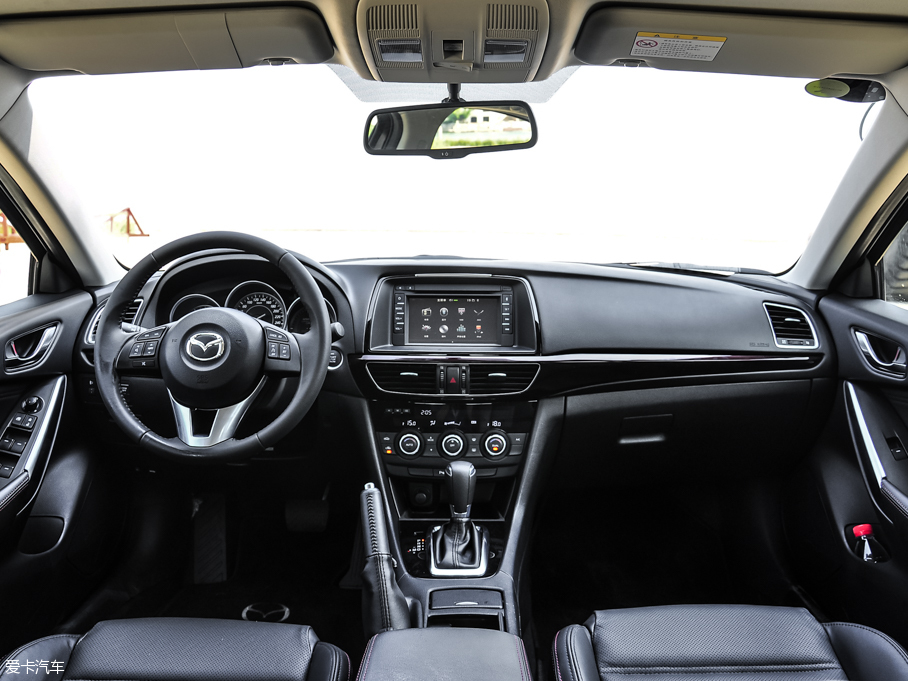 都市精英座駕 四款年輕時尚中型車對比