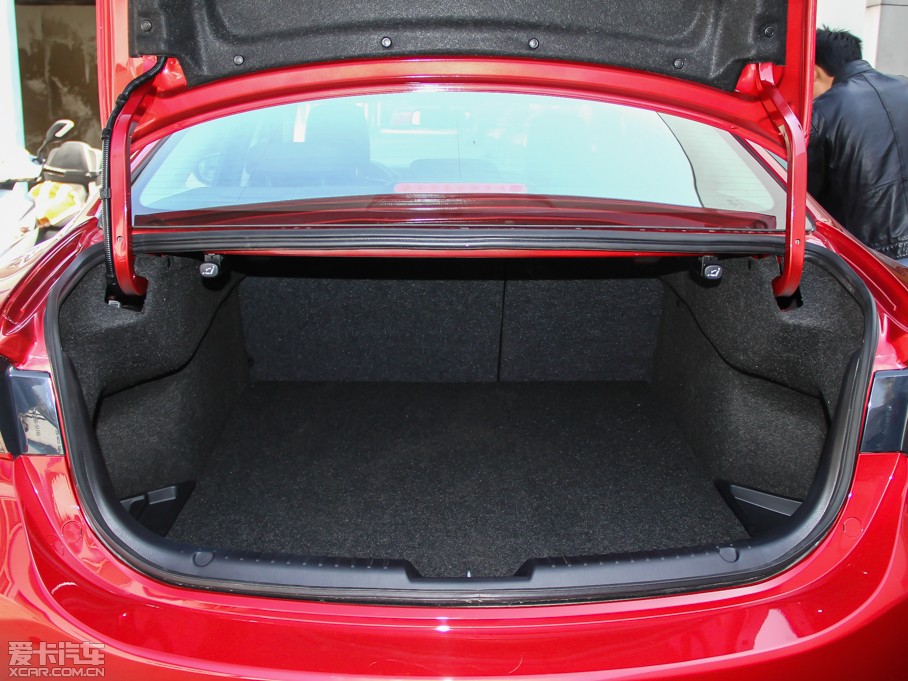 都市精英座駕 四款年輕時(shí)尚中型車對(duì)比