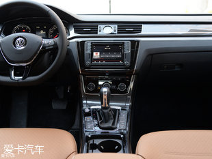 都市精英座駕 四款年輕時尚中型車對比