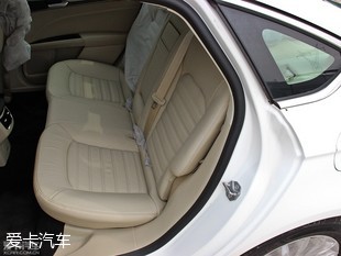 都市精英座駕 四款年輕時(shí)尚中型車對(duì)比