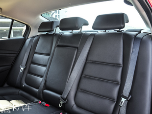 都市精英座駕 四款年輕時(shí)尚中型車對(duì)比