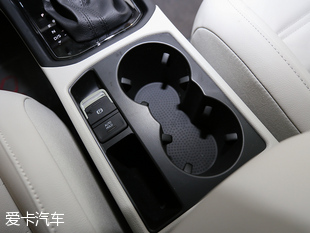 愛卡實拍上汽大眾途安L