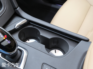 上汽通用凱迪拉克XT5