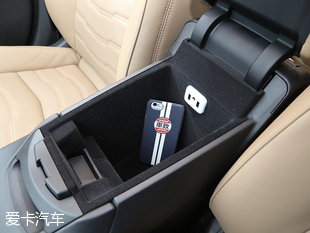 上汽通用凱迪拉克XT5