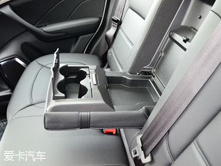 愛卡實拍哈弗H7