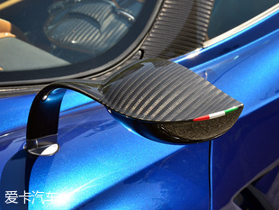 游走藝術(shù)與奢侈之間 實拍帕加尼Huayra