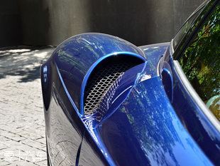 游走藝術(shù)與奢侈之間 實拍帕加尼Huayra