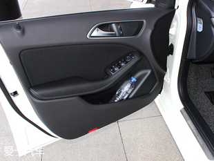 愛卡實拍2016款奔馳B180