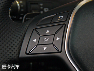 實拍2016款北京奔馳GLA 200時尚型