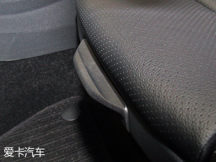 實拍2016款北京奔馳GLA 200時尚型