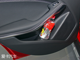 實拍2016款北京奔馳GLA 200時尚型