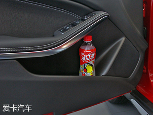 實拍2016款北京奔馳GLA 200時尚型