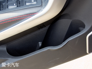 愛卡實拍華泰新能源xEV260