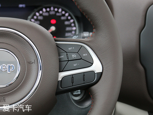 實(shí)拍Jeep自由俠