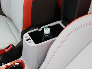 實(shí)拍Jeep自由俠