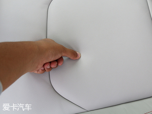 實(shí)拍Jeep自由俠