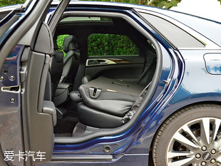 實拍2017款林肯MKZ