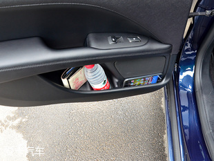 實拍2017款林肯MKZ