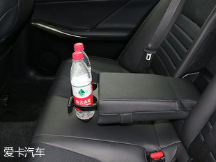 捷豹XE對比雷克薩斯IS