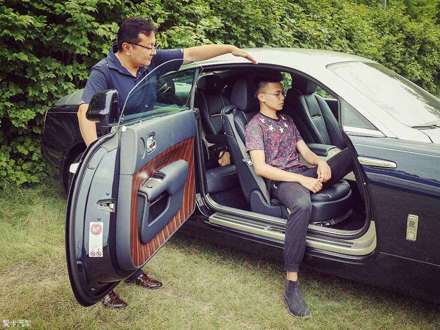 高富帥與魅影的私生活