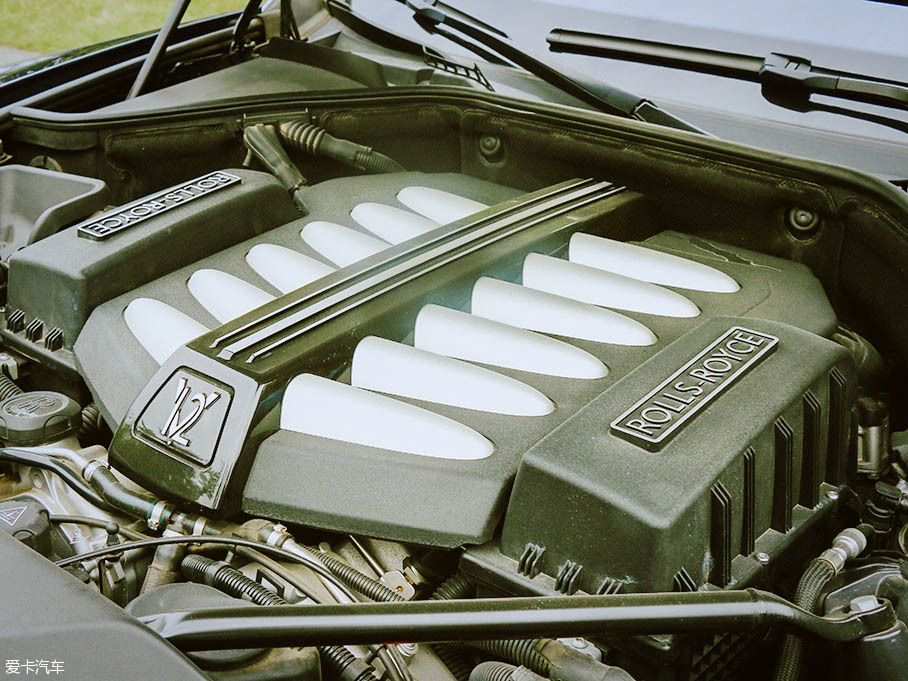 高富帥與魅影的私生活