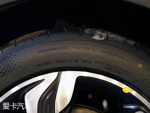 東風(fēng)風(fēng)神AX5內(nèi)飾解析