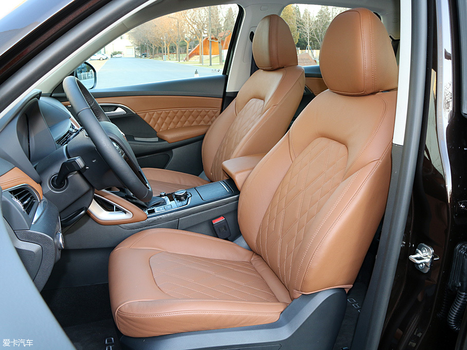 寶沃BX7六座版和七座版實拍